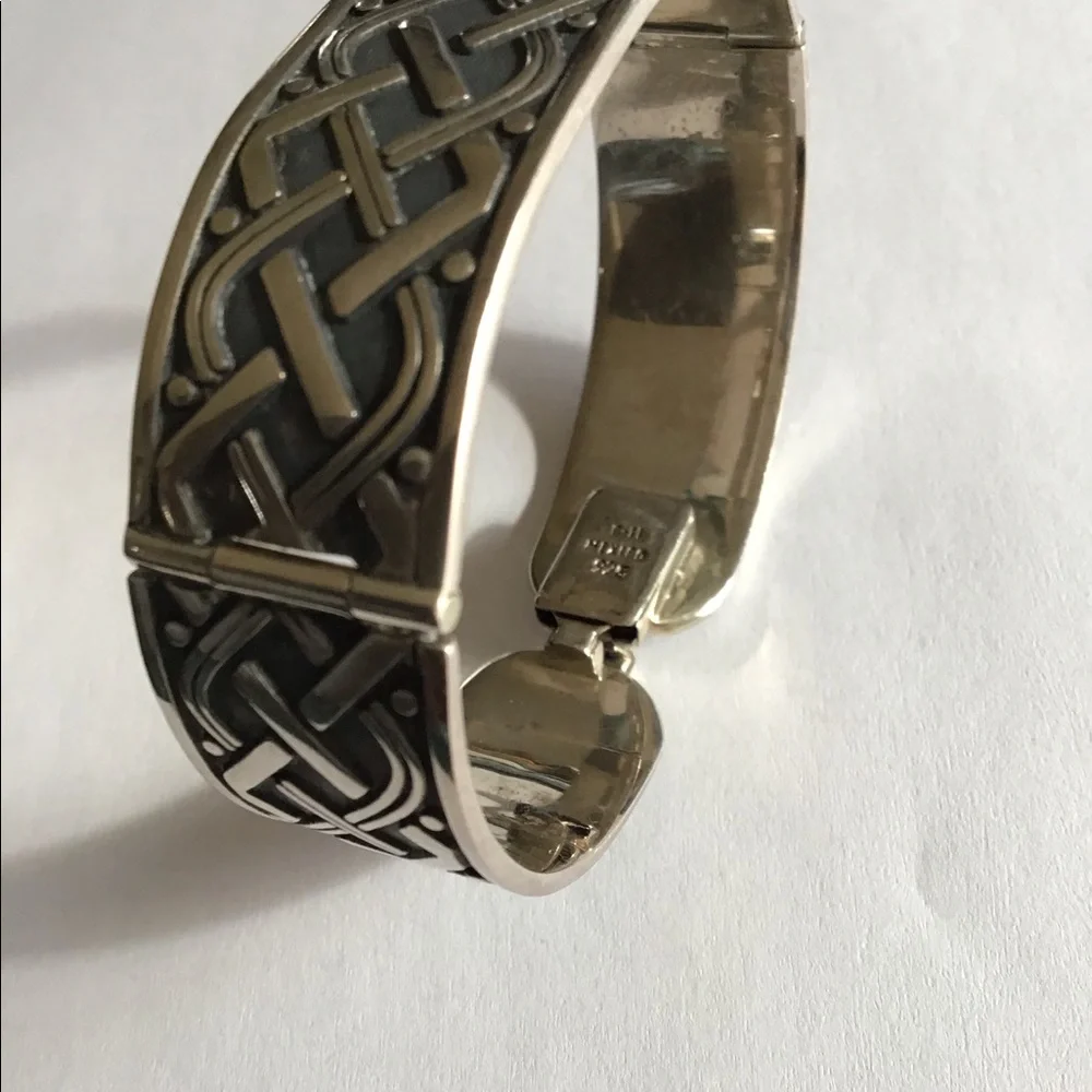 Heavy Sterling Celtic Hinged Bracelet CII Mexico - Picture 4 of 7